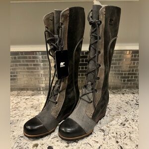 NWT Sorel Cate the Great Wedge Tall Boots - Size 8